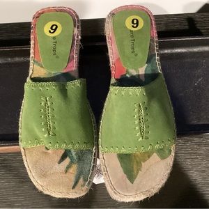 Bare Traps Lime green Suede Espadrille Slides, New
